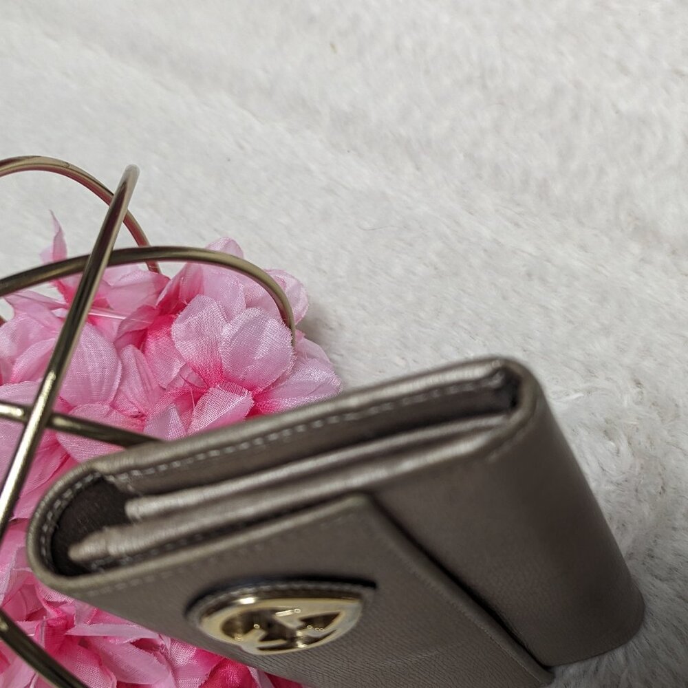 Gucci Lovely Interlocking Hearts Metallic Tan Long Leather Wallet - Picture 7 of 10